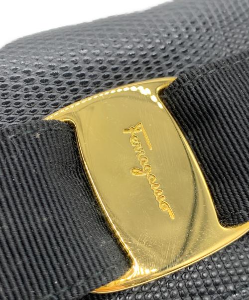 Salvatore Ferragamo（サルヴァトーレ フェラガモ）Salvatore Ferragamo (サルヴァトーレ フェラガモ) チェーンショルダーバッグ ブラックの古着・服飾アイテム