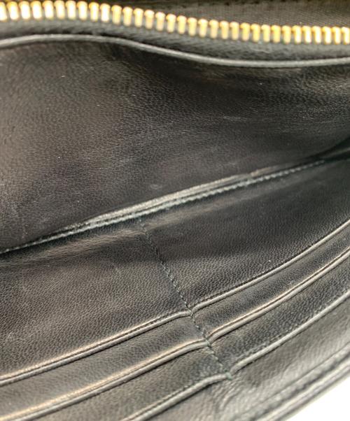 MIU MIU（ミュウミュウ）MIU MIU (ミュウミュウ) 長財布の古着・服飾アイテム