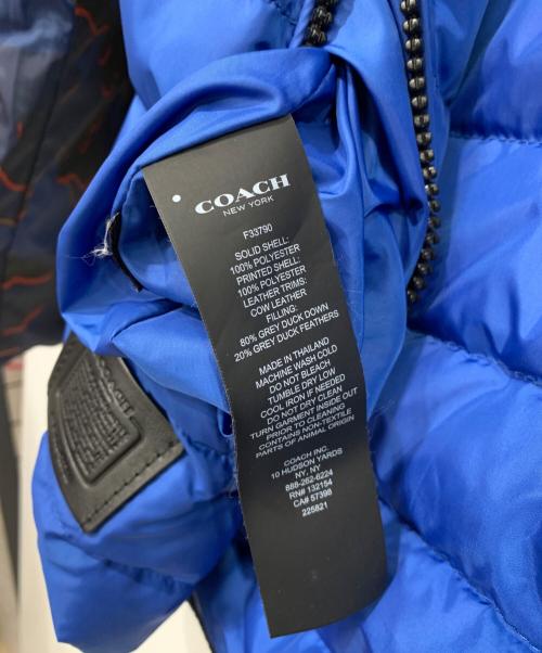 COACH（コーチ）COACH (コーチ) リバーシブルダウンジャケット ブルー サイズ:-の古着・服飾アイテム