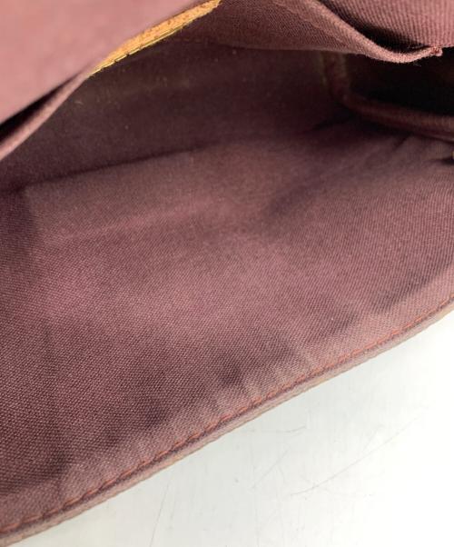 LOUIS VUITTON（ルイ ヴィトン）LOUIS VUITTON (ルイ ヴィトン) ショルダーバッグ ブラウンの古着・服飾アイテム