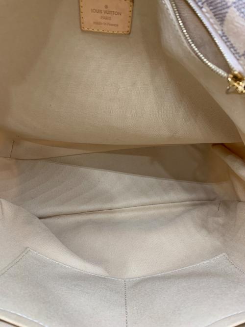 LOUIS VUITTON（ルイ ヴィトン）LOUIS VUITTON (ルイ ヴィトン) バッグ アイボリーの古着・服飾アイテム