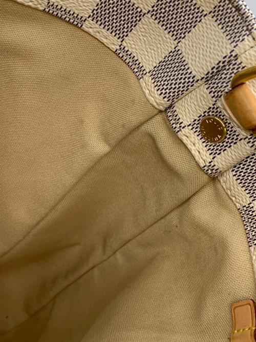 LOUIS VUITTON（ルイ ヴィトン）LOUIS VUITTON (ルイ ヴィトン) バッグ アイボリーの古着・服飾アイテム