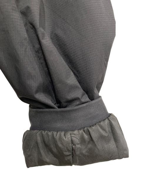 ARC'TERYX（アークテリクス）ARC'TERYX (アークテリクス) ATOMJACKET ブラック サイズ:Lの古着・服飾アイテム