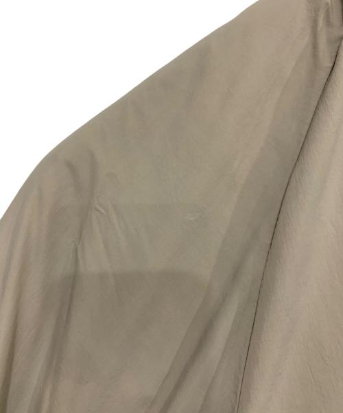 NANGA（ナンガ）NANGA (ナンガ) ソフトダウンバーシティブルゾン ベージュ サイズ:Lの古着・服飾アイテム