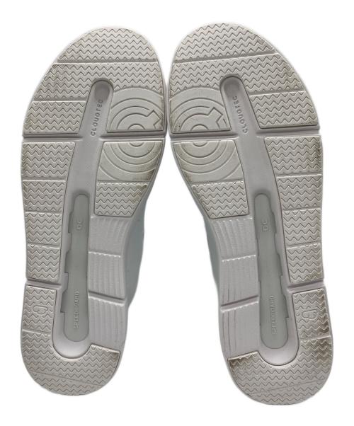 on（オン）On (オン) スニーカー ホワイト サイズ:26.5cmの古着・服飾アイテム