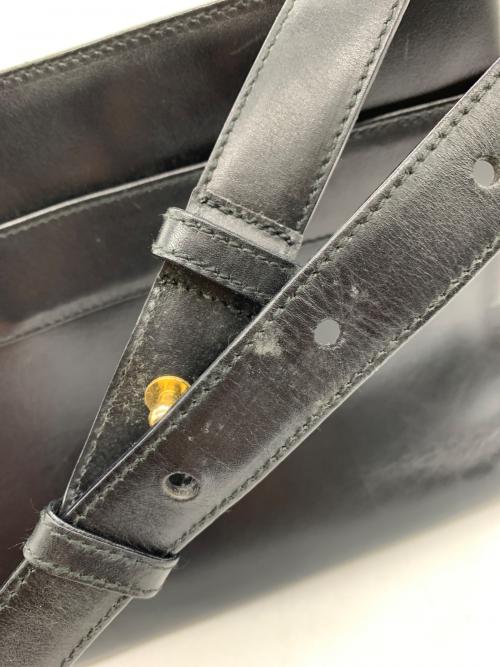 Salvatore Ferragamo（サルヴァトーレ フェラガモ）Salvatore Ferragamo (サルヴァトーレ フェラガモ) ショルダーバッグ ブラックの古着・服飾アイテム