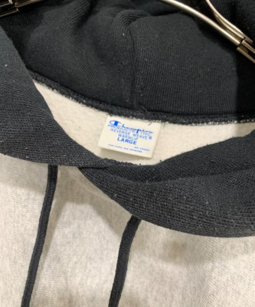 Champion（チャンピオン）Champion (チャンピオン) プルオーバーパーカー グレー×ブラック サイズ:Lの古着・服飾アイテム