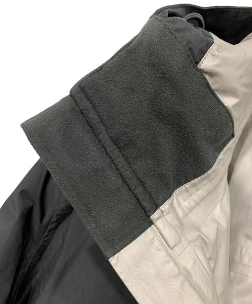 VOLCOM（ボルコム）VOLCOM (ボルコム) ナイロンパーカー ブラック サイズ:Lの古着・服飾アイテム