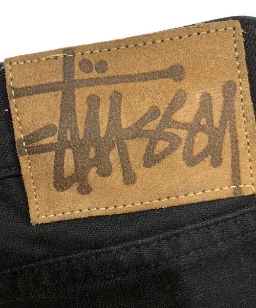 stussy（ステューシー）stussy (ステューシー) ストレートデニムパンツ ブラック サイズ:30の古着・服飾アイテム