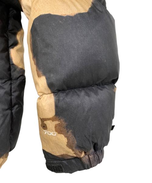 THE NORTH FACE（ザ ノース フェイス）THE NORTH FACE (ザ ノース フェイス) Supreme (シュプリーム) ダウンジャケット ブラウン×ブラック サイズ:Mの古着・服飾アイテム