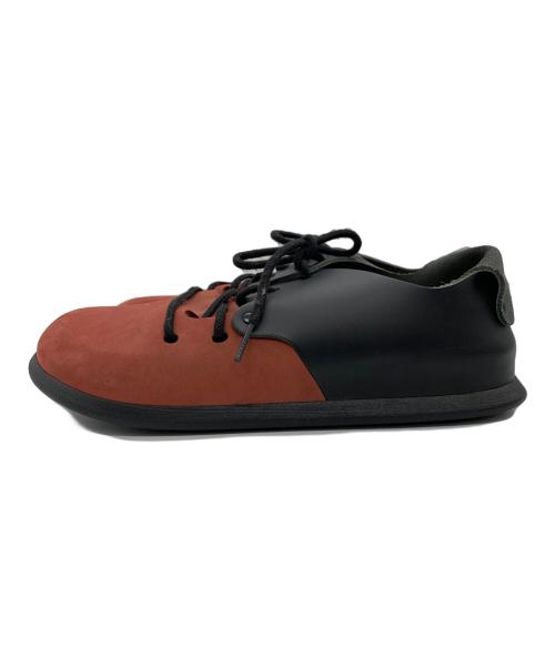 BIRKENSTOCK（ビルケンシュトック）BIRKENSTOCK (ビルケンシュトック) シューズ レッド×ブラック サイズ:40の古着・服飾アイテム