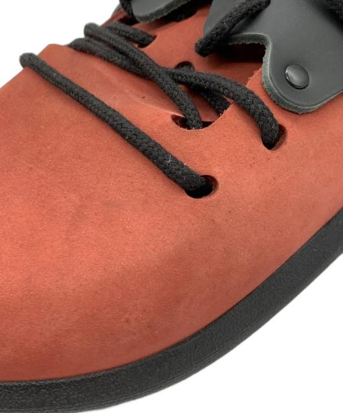 BIRKENSTOCK（ビルケンシュトック）BIRKENSTOCK (ビルケンシュトック) シューズ レッド×ブラック サイズ:40の古着・服飾アイテム