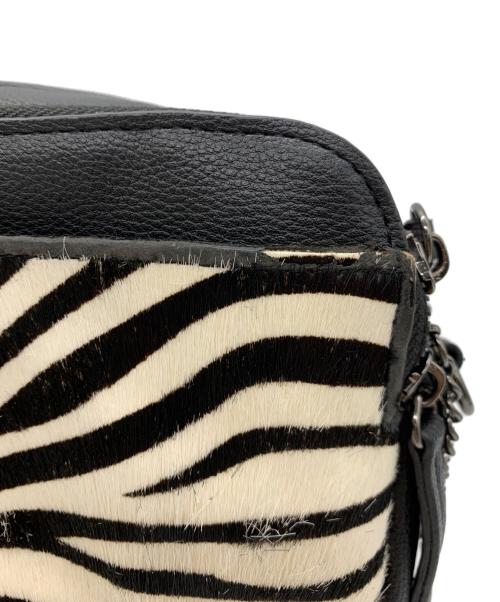 EVEX by KRIZIA（エヴェックスバイクリツィア）EVEX by KRIZIA (エヴェックスバイクリツィア) ショルダーバッグ ホワイト×ブラックの古着・服飾アイテム