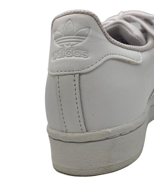 adidas（アディダス）adidas (アディダス) ローカットスニーカー ホワイト サイズ:24㎝の古着・服飾アイテム