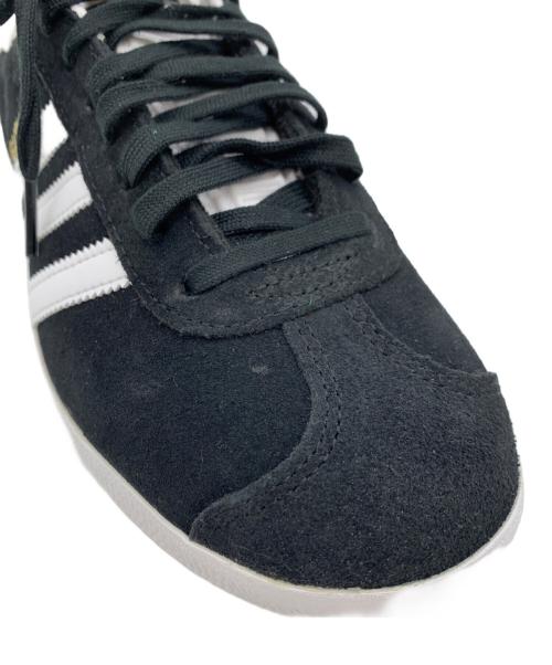 adidas（アディダス）adidas (アディダス) ローカットスニーカー ブラック サイズ:23㎝の古着・服飾アイテム