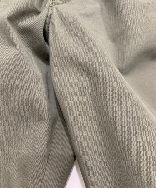 kolor/BEACON（カラービーコン）kolor/BEACON (カラービーコン) テーパードチノパンツ カーキ サイズ:3の古着・服飾アイテム