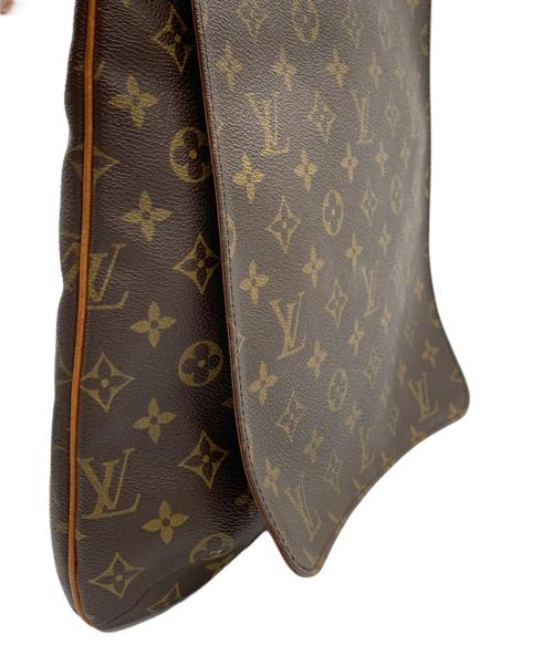 LOUIS VUITTON（ルイ ヴィトン）LOUIS VUITTON (ルイ ヴィトン) ショルダーバッグ ブラウンの古着・服飾アイテム