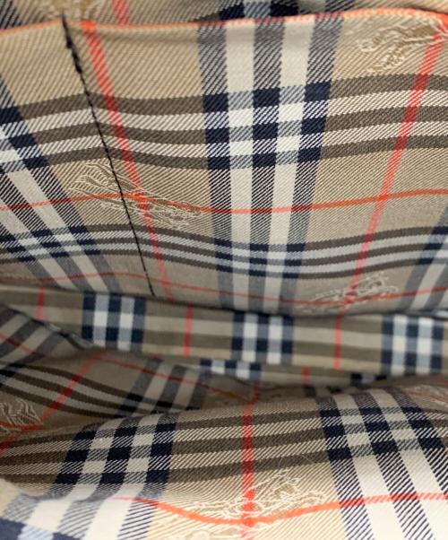 BURBERRY（バーバリー）BURBERRY (バーバリー) ノバチェックハンドバッグ ブラックの古着・服飾アイテム