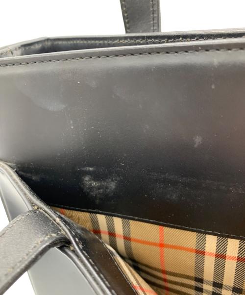 BURBERRY（バーバリー）BURBERRY (バーバリー) ノバチェックハンドバッグ ブラックの古着・服飾アイテム
