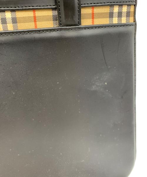 BURBERRY（バーバリー）BURBERRY (バーバリー) ノバチェックハンドバッグ ブラックの古着・服飾アイテム