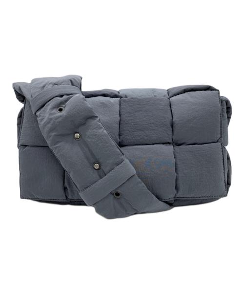 BOTTEGA VENETA（ボッテガベネタ）BOTTEGA VENETA (ボッテガベネタ) ショルダーバッグ グレーの古着・服飾アイテム