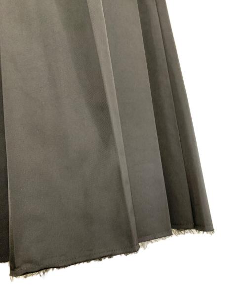 ENFOLD（エンフォルド）ENFOLD (エンフォルド) メモリーツイルプリーツスカート ブラック サイズ:36の古着・服飾アイテム