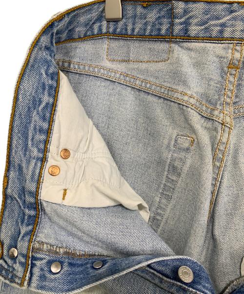 LEVI'S（リーバイス）LEVI'S (リーバイス) ダメージデニムパンツ インディゴ サイズ:Ｗ32　Ｌ30の古着・服飾アイテム
