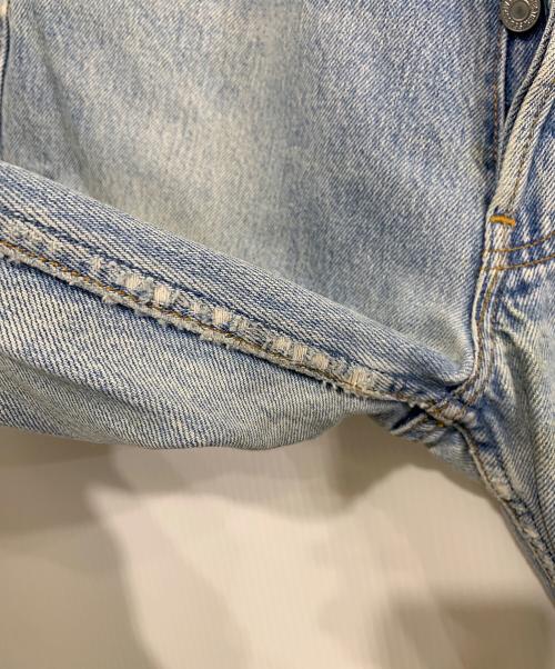 LEVI'S（リーバイス）LEVI'S (リーバイス) ダメージデニムパンツ インディゴ サイズ:Ｗ32　Ｌ30の古着・服飾アイテム