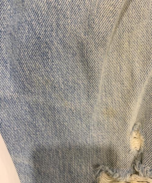 LEVI'S（リーバイス）LEVI'S (リーバイス) ダメージデニムパンツ インディゴ サイズ:Ｗ32　Ｌ30の古着・服飾アイテム