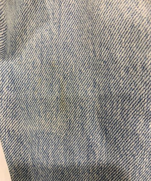 LEVI'S（リーバイス）LEVI'S (リーバイス) ダメージデニムパンツ インディゴ サイズ:Ｗ32　Ｌ30の古着・服飾アイテム