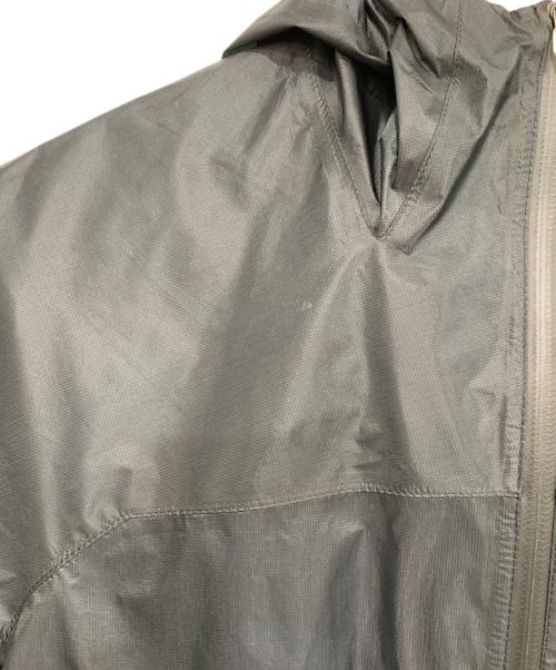 THE NORTH FACE（ザ ノース フェイス）THE NORTH FACE (ザ ノース フェイス) ウインドブレーカー ブラック×グレー サイズ:Mの古着・服飾アイテム