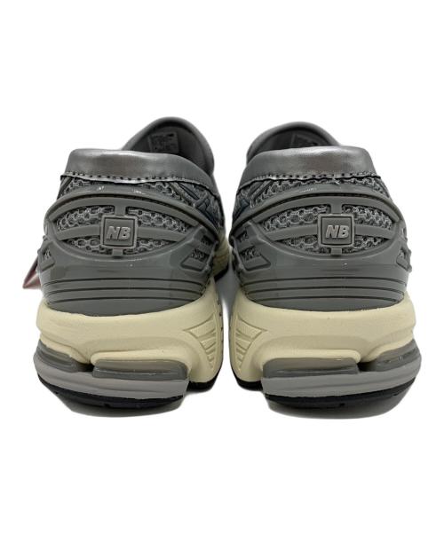 NEW BALANCE（ニューバランス）NEW BALANCE (ニューバランス) スニーカー シルバー サイズ:27cmの古着・服飾アイテム