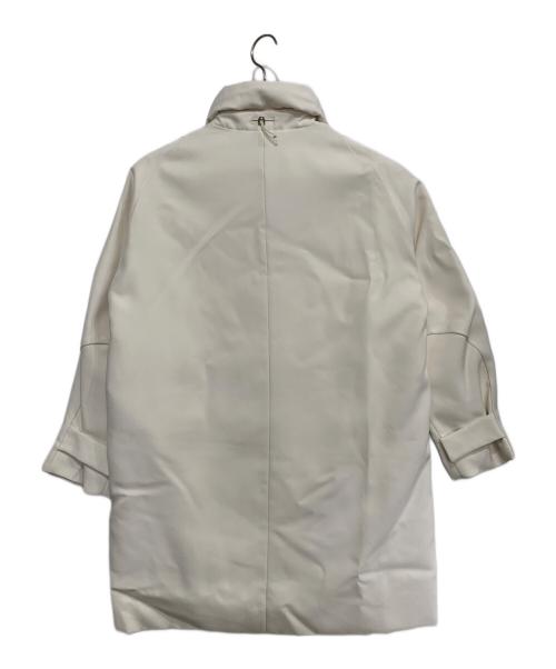 BASILE 28（バジーレ28）BASILE 28 (バジーレ28) ダウンコート ホワイト サイズ:9の古着・服飾アイテム