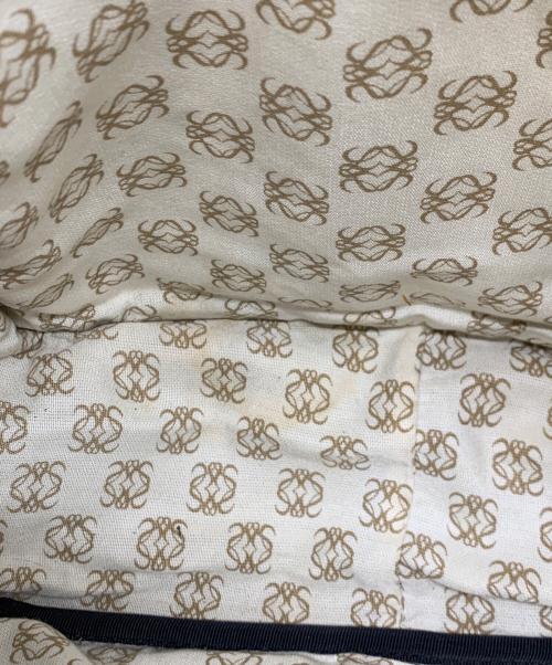 LOEWE（ロエベ）LOEWE (ロエベ) ショルダーバッグ ブラックの古着・服飾アイテム