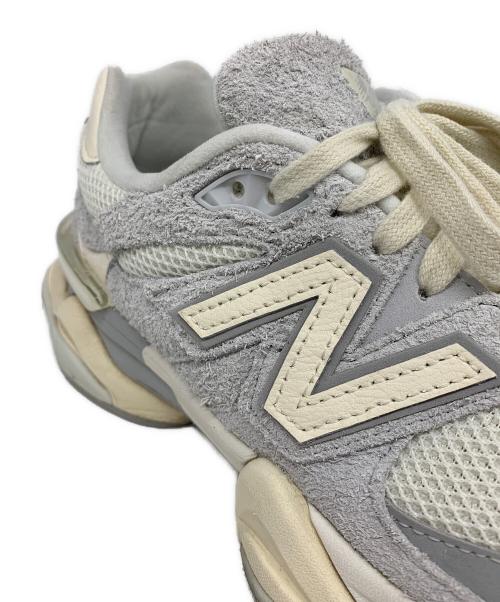 NEW BALANCE（ニューバランス）NEW BALANCE (ニューバランス) ローカットスニーカー グレー×アイボリー サイズ:27.5㎝の古着・服飾アイテム