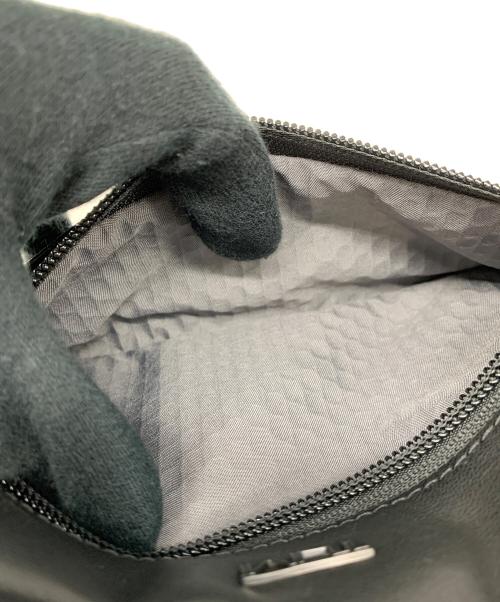 TUMI（トゥミ）TUMI (トゥミ) ポーチ ブラックの古着・服飾アイテム