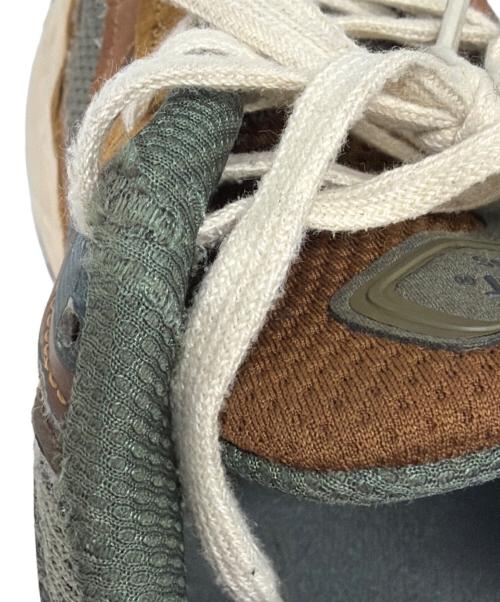 NEW BALANCE（ニューバランス）NEW BALANCE (ニューバランス) CARHARTT WIP (カーハート ワーク イン プログレス) ローカットスニーカー ブラウン サイズ:28㎝の古着・服飾アイテム