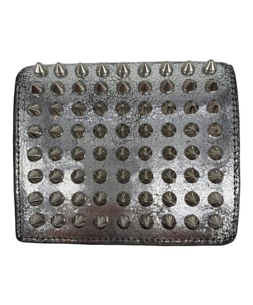 Christian Louboutin（クリスチャン・ルブタン）Christian Louboutin (クリスチャン・ルブタン) 2つ折り財布 シルバーの古着・服飾アイテム