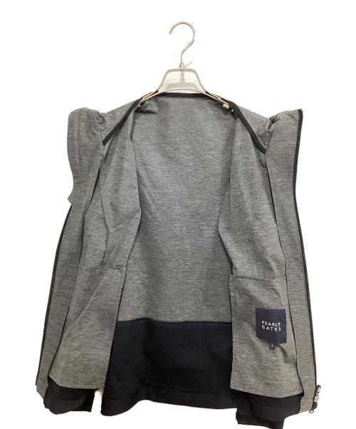 PEARLY GATES（パーリーゲイツ）PEARLY GATES (パーリーゲイツ) ゴルフウェア(トップス) グレー サイズ:Lの古着・服飾アイテム