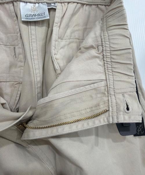 GRAMICCI（グラミチ）GRAMICCI (グラミチ) チノパン ベージュ サイズ:Mの古着・服飾アイテム