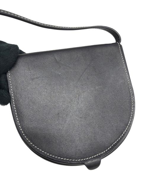 LOEWE（ロエベ）LOEWE (ロエベ) ヒールポーチ ブラックの古着・服飾アイテム