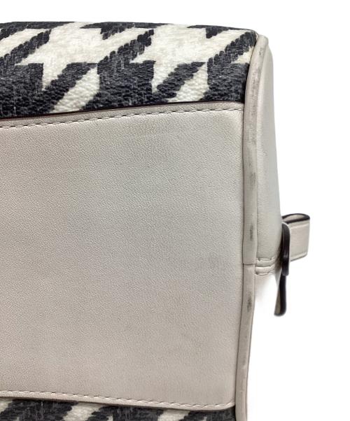 COACH（コーチ）COACH (コーチ) ショルダーバッグ ブラック×ホワイトの古着・服飾アイテム