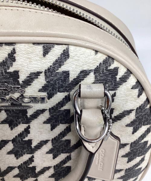 COACH（コーチ）COACH (コーチ) ショルダーバッグ ブラック×ホワイトの古着・服飾アイテム