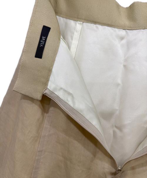 YLEVE（イレーヴ）YLEVE (イレーヴ) ROYAL RAMIE BROAD SKIRT ベージュ サイズ:2の古着・服飾アイテム