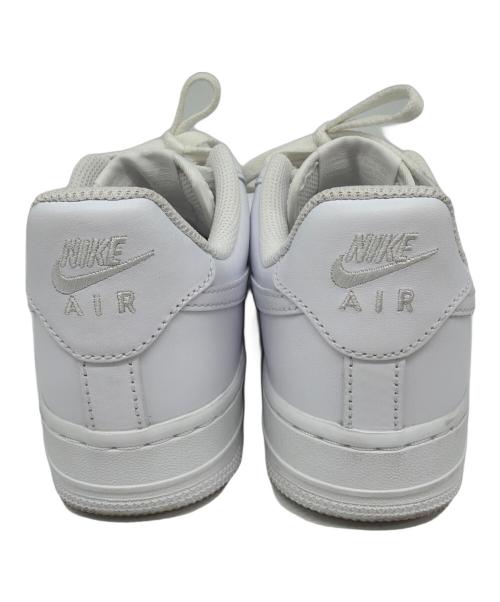 NIKE（ナイキ）NIKE (ナイキ) ローカットスニーカー ホワイト サイズ:23.5㎝の古着・服飾アイテム