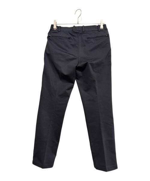 movb（モーヴ）MOVB (モーヴ) フレックスモーション トラベルスラックス ブラック サイズ:44の古着・服飾アイテム