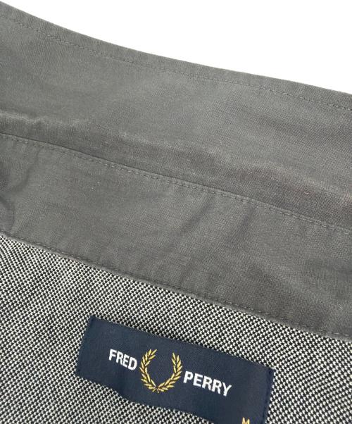 FRED PERRY（フレッドペリー）FRED PERRY (フレッドペリー) 半袖シャツ グレー サイズ:Mの古着・服飾アイテム