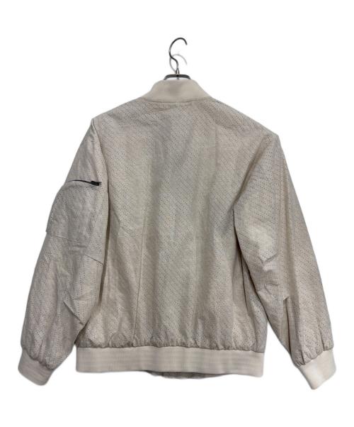 HEVO（イーヴォ）Hevo (イーヴォ) ジップアップジャケット ベージュ サイズ:46の古着・服飾アイテム