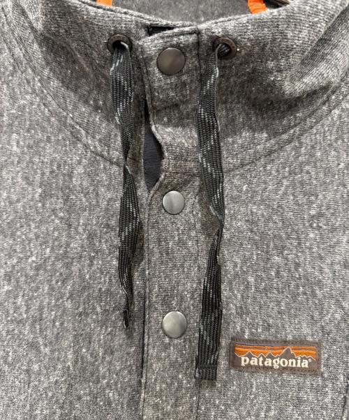 Patagonia（パタゴニア）Patagonia (パタゴニア) プルオーバーパーカー グレー サイズ:Sの古着・服飾アイテム