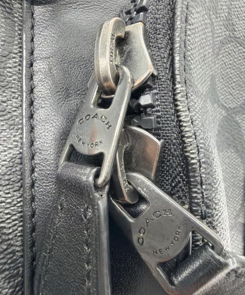 COACH（コーチ）COACH (コーチ) ボディーバッグ ブラックの古着・服飾アイテム